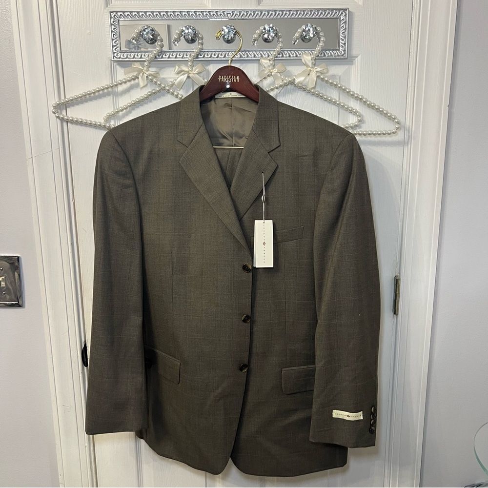 NEW Joseph Abbound Suit Set